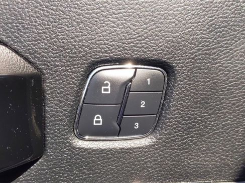 Used 2018 Ford F250 Lariat w/ Lariat Ultimate Package image 13