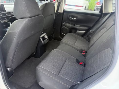 Used 2024 Honda HR-V LX image 16