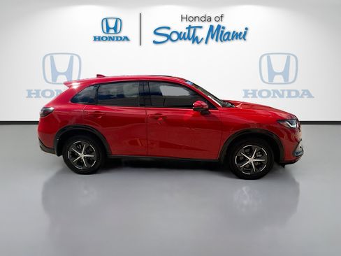 Certified 2024 Honda HR-V EX-L image 8