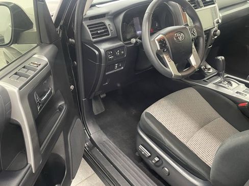 Used 2024 Toyota 4Runner SR5 image 12