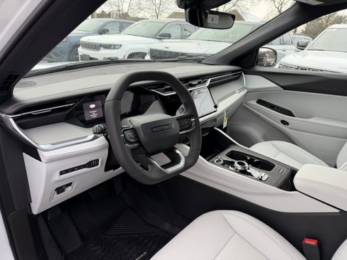 New 2026 Jeep Cherokee Limited image 10