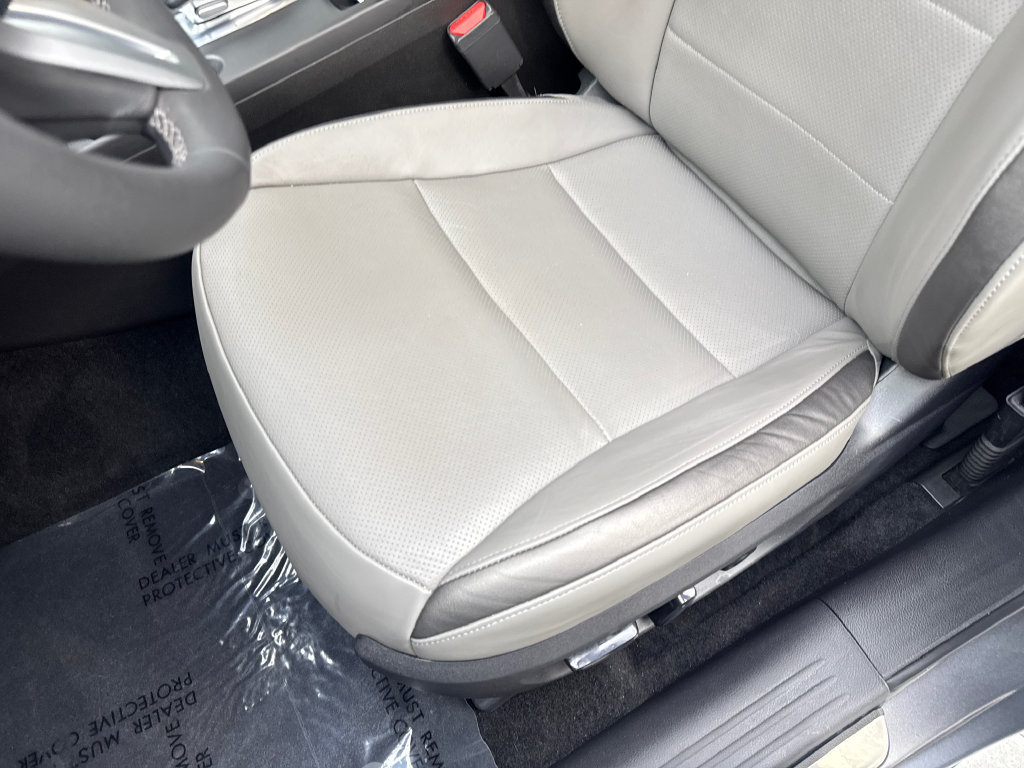 Used 2023 INFINITI QX50 Luxe FWD image 30