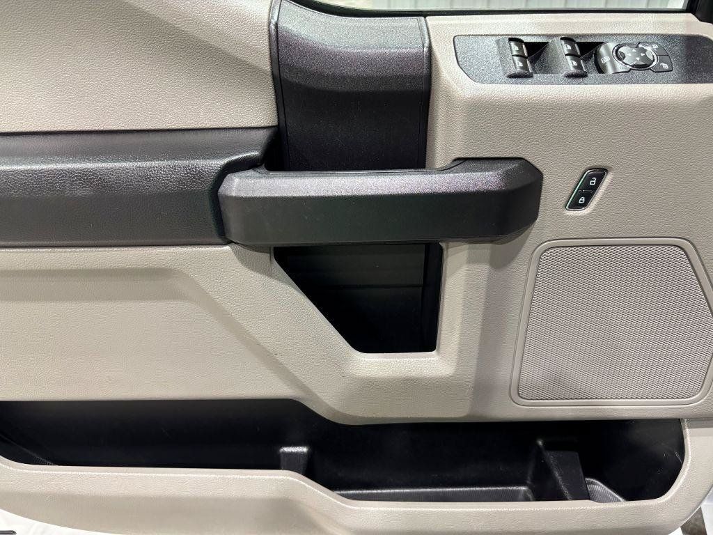 Used 2019 Ford F350 XL w/ Power Equipment Group RWD image 16