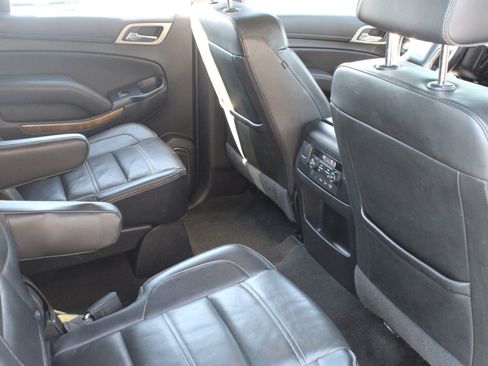 Used 2017 GMC Yukon XL Denali w/ Open Road Package AWD/4WD image 31