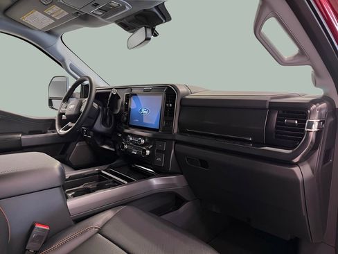 New 2026 Ford F250 Lariat w/ Lariat Ultimate Package image 31