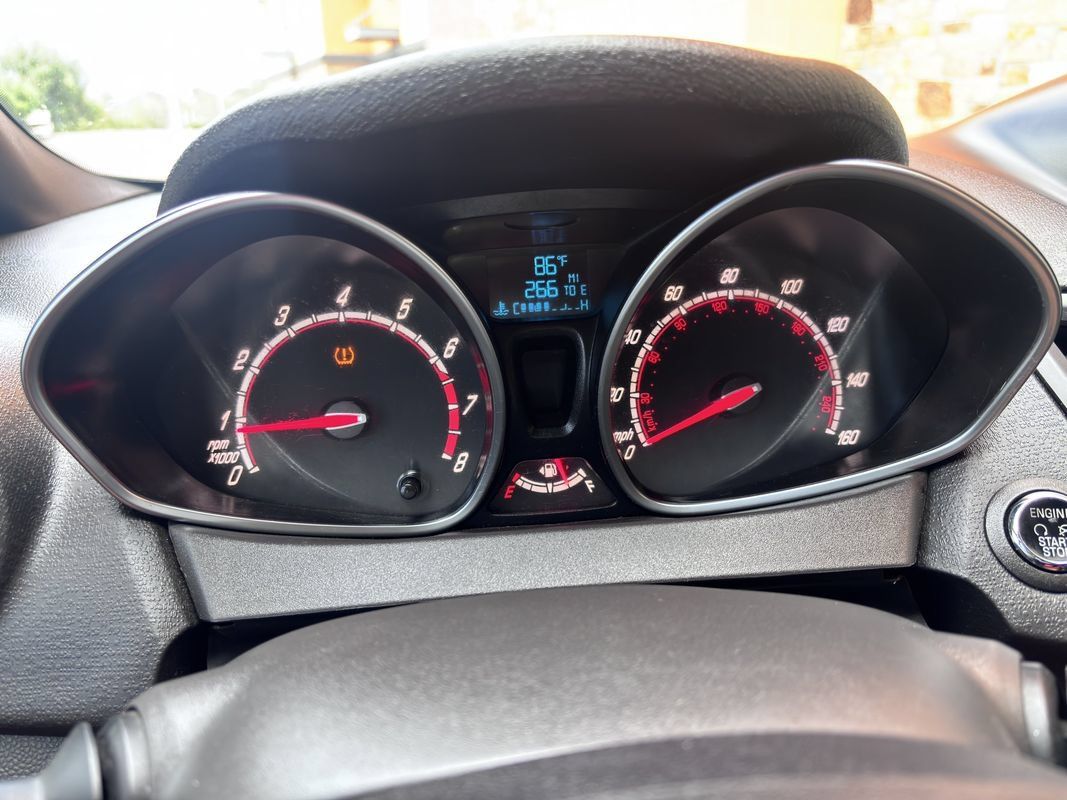 Used 2016 Ford Fiesta ST FWD image 17