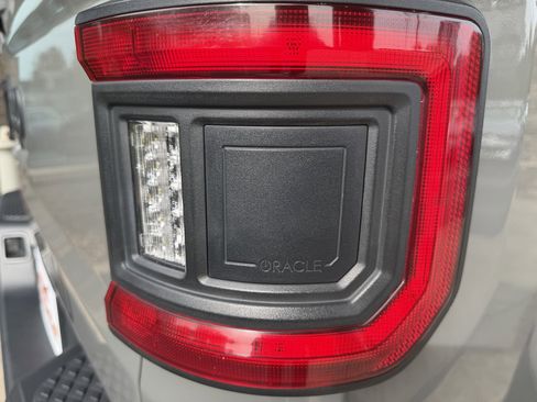 Used 2020 Jeep Gladiator Sport w/ Quick Order Package 24S image 40