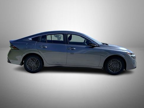 New 2026 Nissan Sentra SV FWD image 4