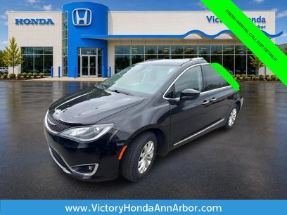 Used 2019 Chrysler Pacifica Touring-L