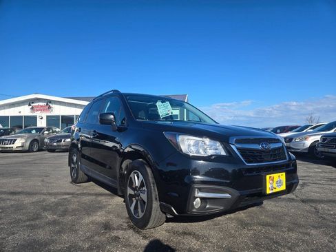 Used 2018 Subaru Forester 2.5i Limited AWD/4WD image 3