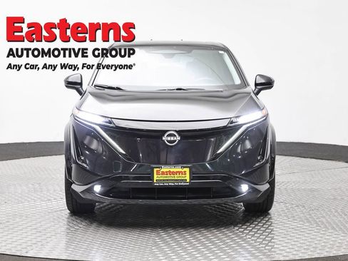 Used 2023 Nissan Ariya FWD image 2