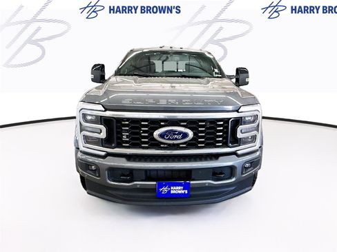 Used 2025 Ford F450 Platinum w/ FX4 Off-Road Package AWD/4WD image 6