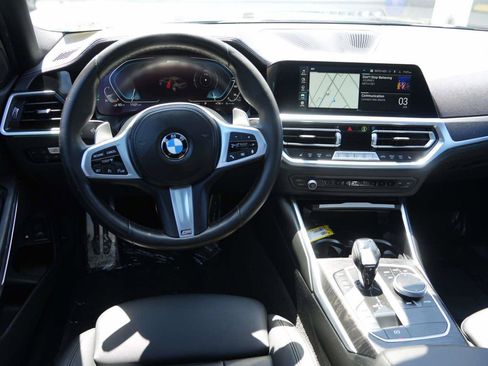 Used 2021 BMW 330e w/ M Sport Package RWD image 7
