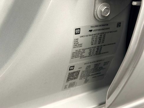 Used 2022 Chevrolet Silverado 1500 LT w/ Safety Package image 35