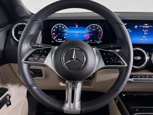 Certified 2026 Mercedes-Benz GLB 250 image 19