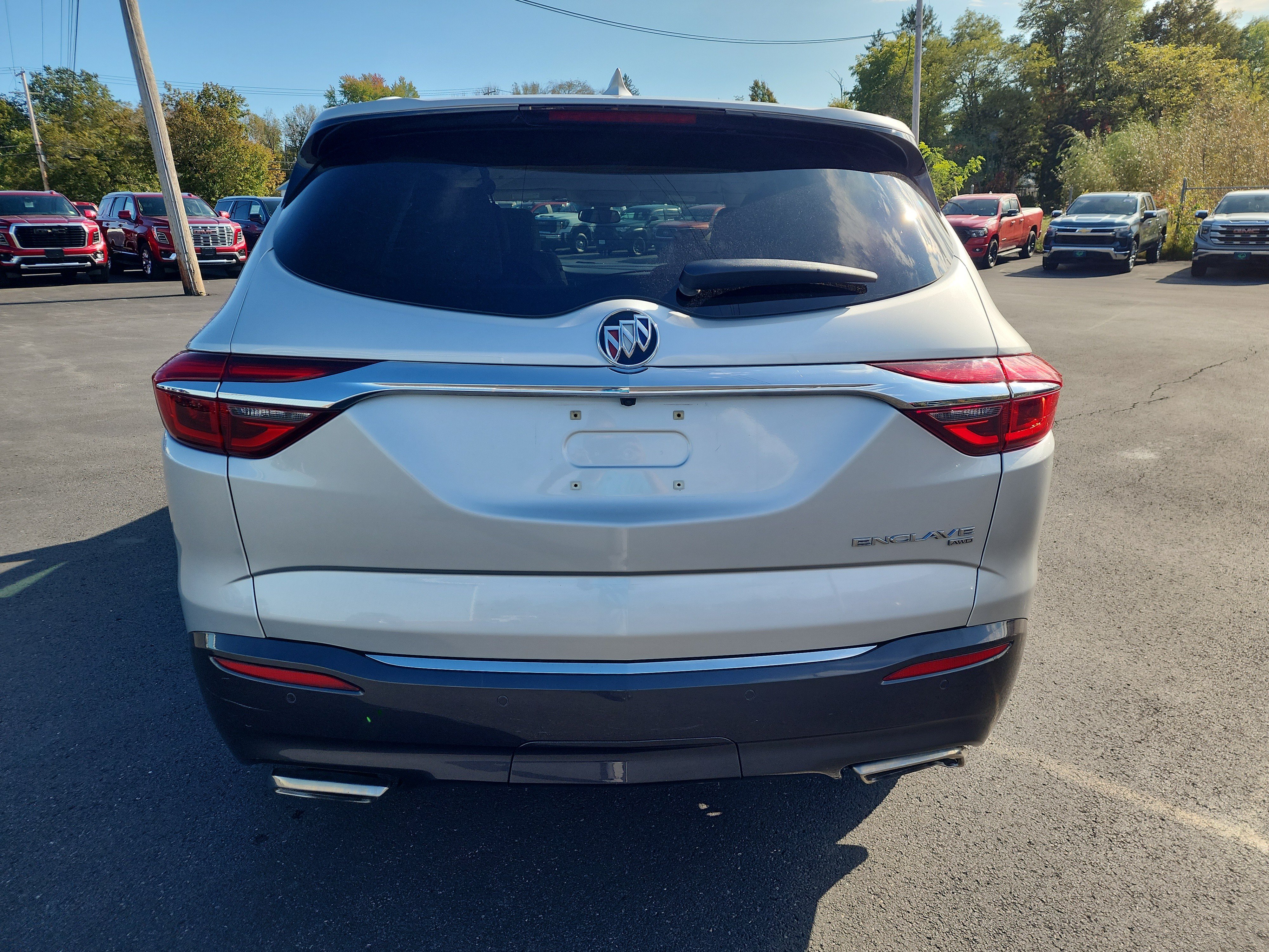 Certified 2019 Buick Enclave Essence AWD/4WD image 7