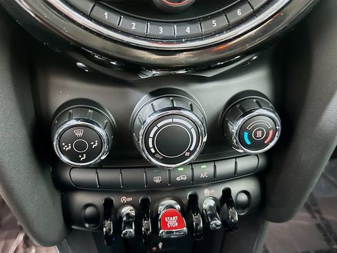 Used 2021 MINI Cooper 2-Door Hardtop FWD image 15