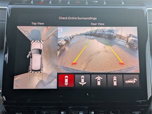 New 2025 Jeep Grand Cherokee Limited w/ Luxury Tech Group II image 26