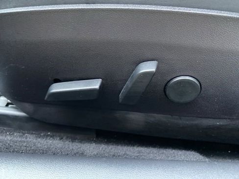 Used 2018 Tesla Model 3 Long Range RWD image 10