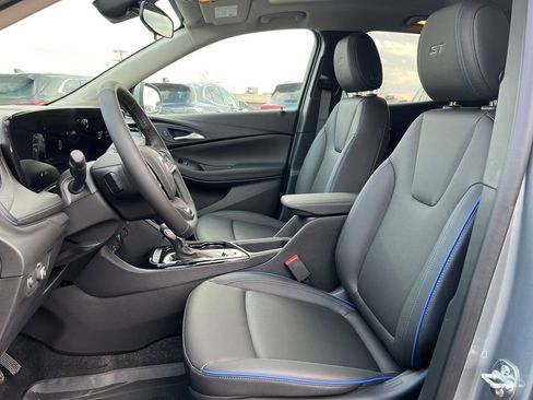 New 2026 Buick Encore GX Sport Touring w/ Comfort Package image 4