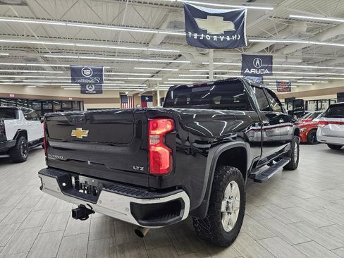 Used 2022 Chevrolet Silverado 2500 LTZ w/ LTZ Texas Edition image 7