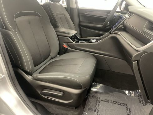 Used 2023 Jeep Grand Cherokee L Laredo w/ Luxury Tech Group I AWD/4WD image 20