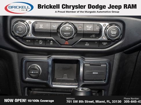 Used 2022 Jeep Wrangler Unlimited Sport image 23