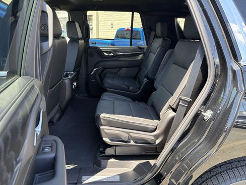 Used 2024 GMC Yukon Denali AWD/4WD image 24