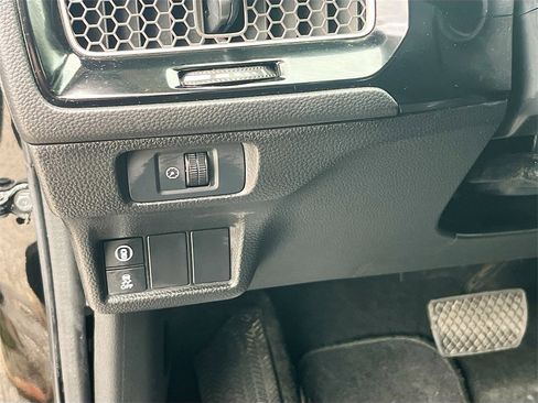 Used 2022 Honda Civic LX image 10