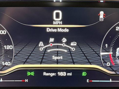 Used 2023 GMC Sierra 1500 Elevation image 19