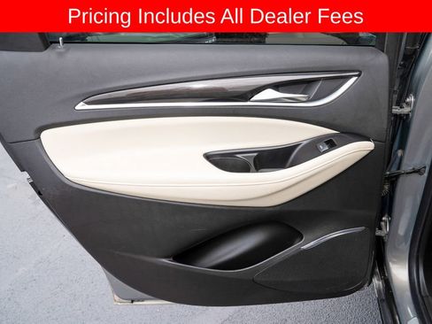 Used 2019 Buick Enclave Premium w/ Experience Buick Package FWD image 12