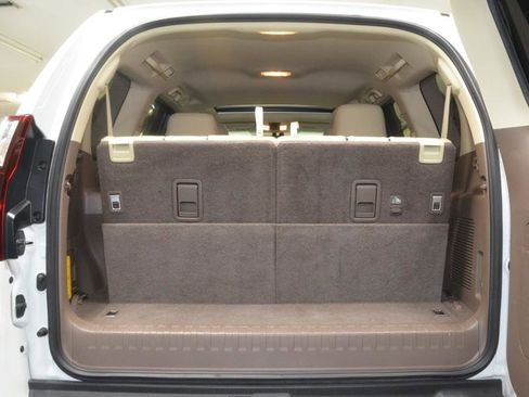 Used 2017 Lexus GX 460 Premium image 37