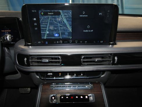 New 2026 Lincoln Aviator Reserve AWD/4WD image 13
