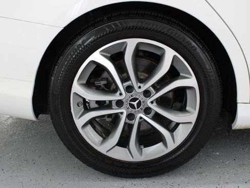 Used 2017 Mercedes-Benz C 300 Sedan image 73