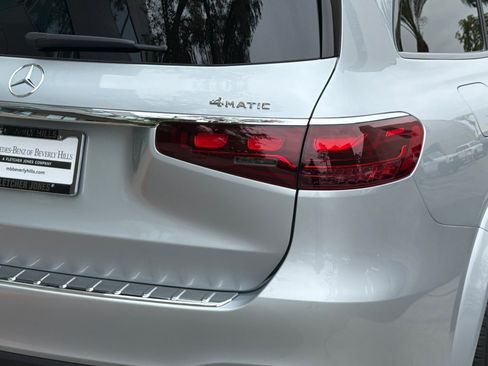 New 2026 Mercedes-Benz GLS 450 4MATIC image 28