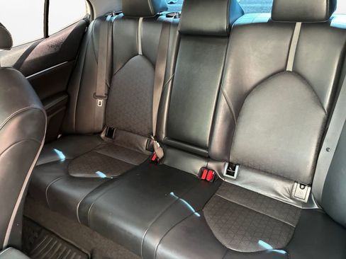 Used 2021 Toyota Camry XSE image 22