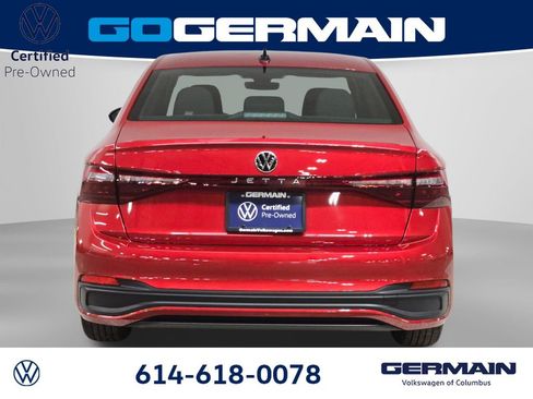 Used 2025 Volkswagen Jetta Sport FWD image 10