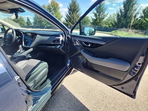 Used 2024 Subaru Outback Onyx Edition AWD/4WD image 8