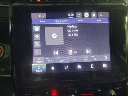 Used 2021 Jeep Grand Cherokee L Laredo w/ Luxury Tech Group I image 25