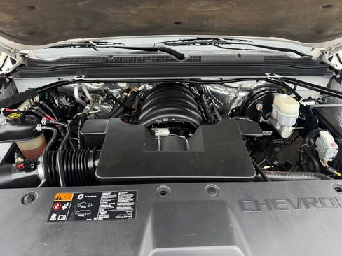 Used 2016 Chevrolet Suburban LTZ AWD/4WD image 39