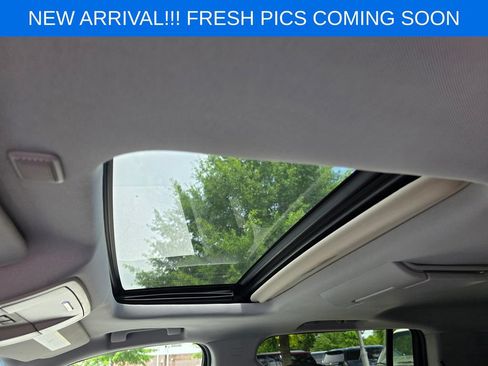 Used 2016 Chevrolet Suburban LTZ AWD/4WD image 10