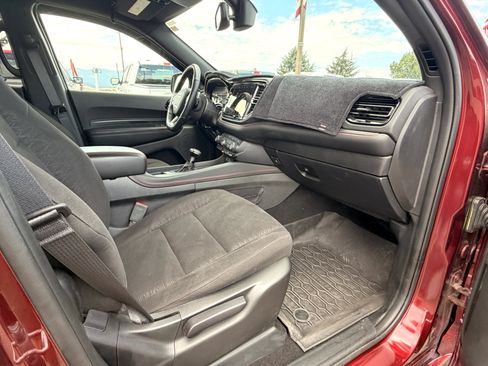 Used 2025 Dodge Durango GT w/ Blacktop Package AWD/4WD image 9