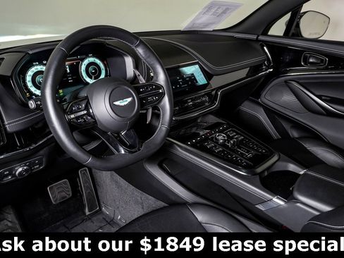 Used 2025 Aston Martin DBX 707 image 22