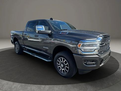 Used 2024 RAM 2500 Laramie image 4