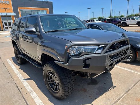 Used 2016 Toyota 4Runner Limited AWD/4WD image 1