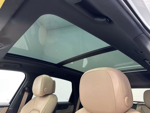 Certified 2024 Porsche Cayenne S image 20