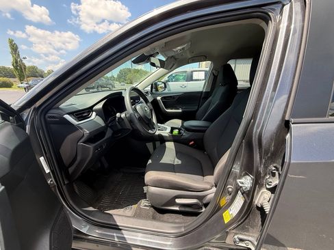Used 2024 Toyota RAV4 LE AWD/4WD image 11