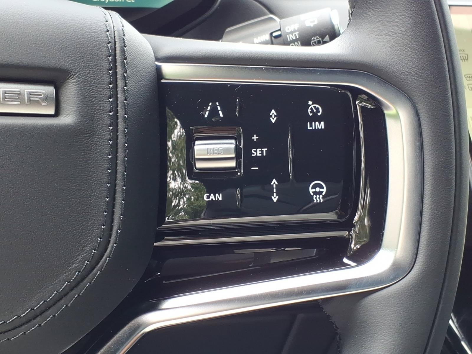New 2027 Land Rover Range Rover Sport SE AWD/4WD image 15