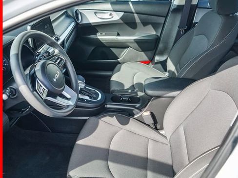 Certified 2023 Kia Forte LXS image 19
