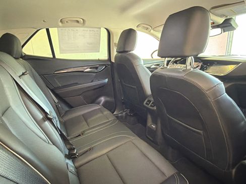 Used 2023 Buick Envision Essence FWD image 31